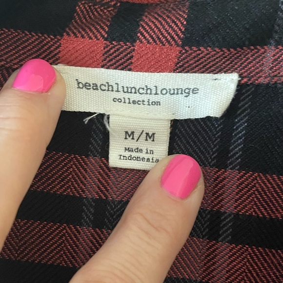 Beach Lunch Lounge button down • Women’s medium - Picture 3 of 8